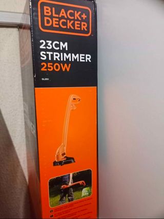 Aparador Relva BLACK+DECKER 250W 23cm