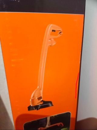 Aparador Relva BLACK+DECKER 250W 23cm