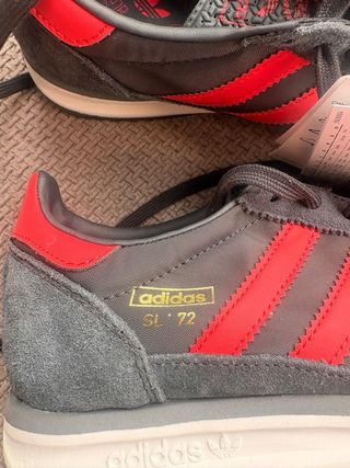 Adidas SL72 Zapatillas Negras y Rojas