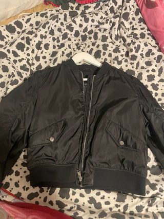 Chaqueta bomber negra