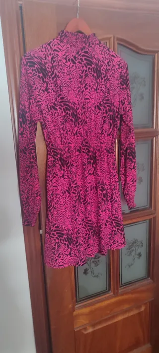 Vestido estampado rosa y negro elástico Talla L