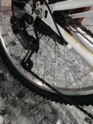 Bicicleta Rockrider 24 7 velocidades