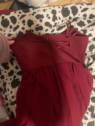 Vestido largo rojo con abertura