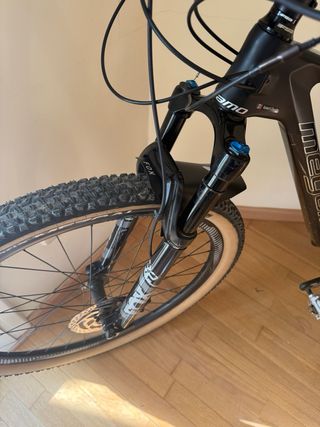 Megamo Track 20 Carbono