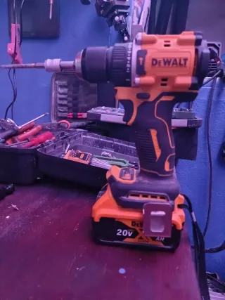 Taladro Atornillador DeWalt 20V