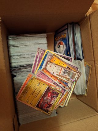 Lotto 250 carte Pokémon Italiane Miste