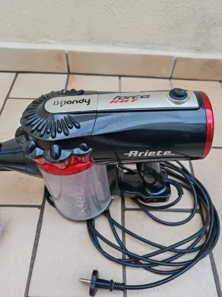 Aspirapolvere Ariete senza fili+filtro nuovo!!!!!