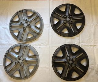 Tapacubos Renault 16 con logo