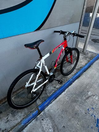 Bicicleta BH Coronas