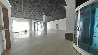 Local comercial en venta en Elda