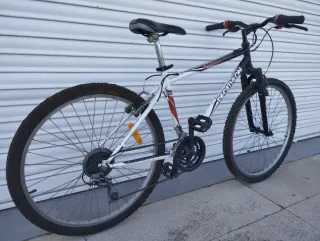 Bicicleta MTB Decathlon