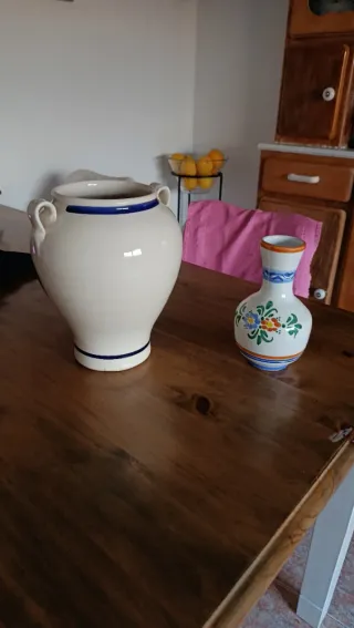 Jarrón de cerámica decorado