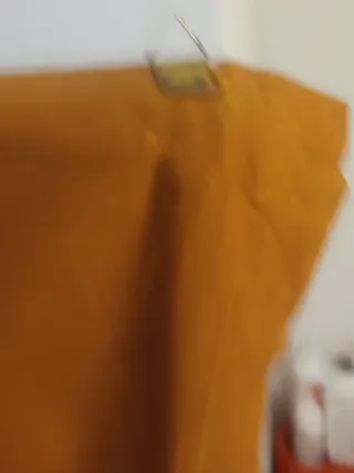 Arazzo tessuto e perline