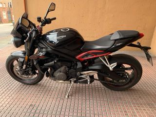 Triumph Street Triple765 R
