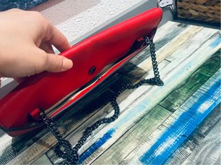 Bolso Mango Rojo Tipo Sobre Clutch 18x26 CM