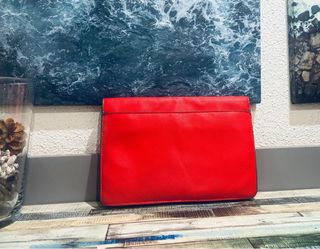 Bolso Mango Rojo Tipo Sobre Clutch 18x26 CM