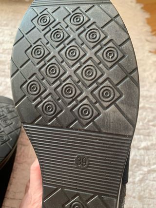 Zapatos charol negros talla 39 de piel