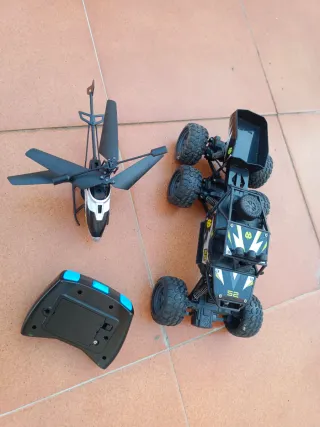 Coche teledirigido 4x4 con mando