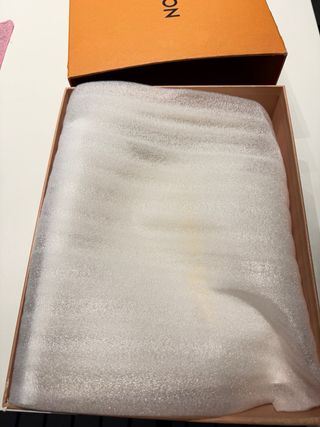 Scatola scarpe Louis Vuitton vuota arancione