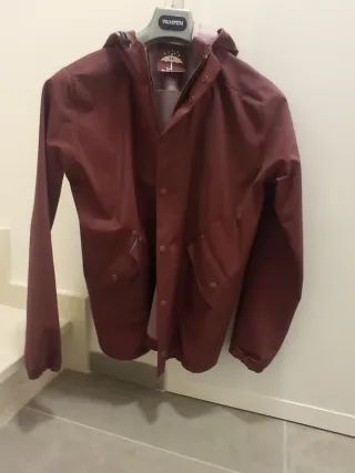 Giacca Rains impermeabile rossa taglia XS