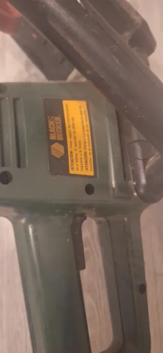 Corta setos Black & Decker