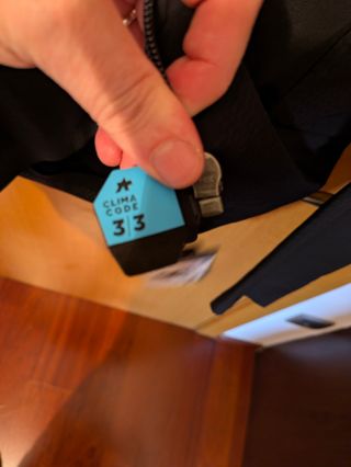 NUEVA Chaqueta ASSOS EQUIPE R 3/3 HABU WINTER TM