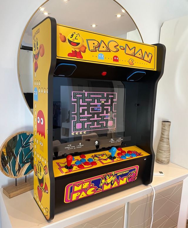 Máquina Arcade Pac-Man y Ms. Pac-Man
