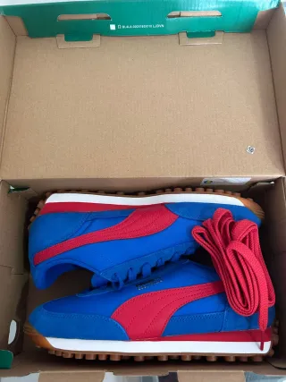 Zapatillas Puma Azules y Rojas