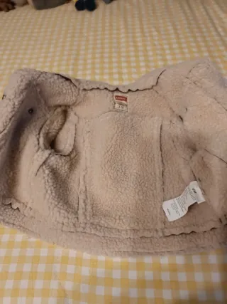 Cazadora bebé Levi's forro sherpa