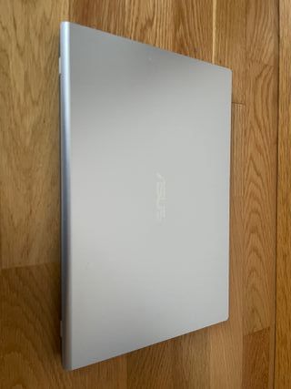 Portátil Asus 14 i3 8GB 256GB SSD