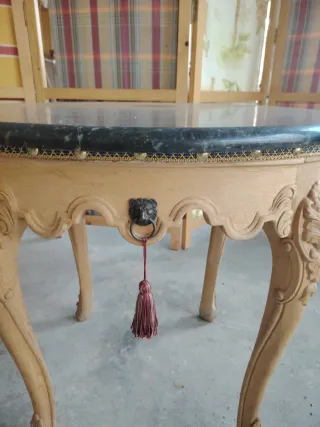 Mesa velador mármol y madera Medidas:65x65 A:63