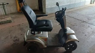 Scooter eléctrico 4 ruedas ortopedia