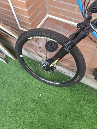 Bicicleta Montaña Scott Scale