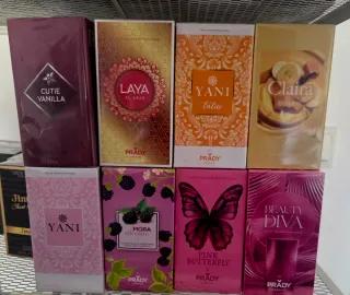 Lote 8 perfumes mujer PRADY
