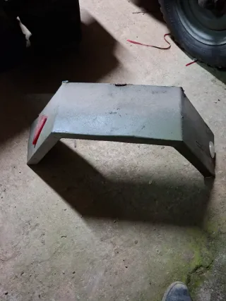 Guardabarros remolque militar