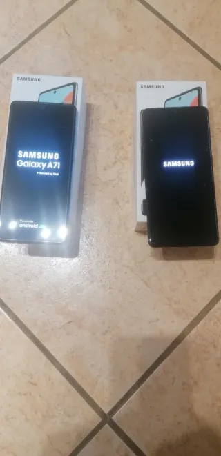 2 Samsung Galaxy A71 y fundas de Friends regalo