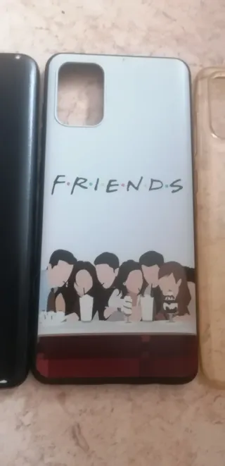 2 Samsung Galaxy A71 y fundas de Friends regalo
