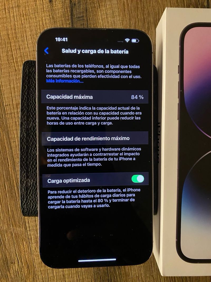 iPhone 14 Pro Max Morado afbeelding 6