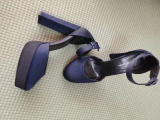 Zapatos de tacón New Look azul/negro talla 38