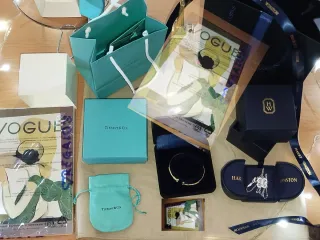 Pulsera Tiffany & Co. T Smile  Diamantes