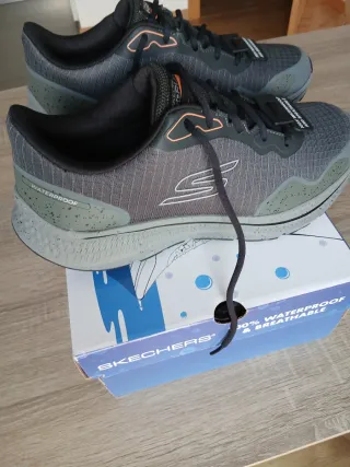 Zapatillas Skechers Go Run Waterproof Hombre