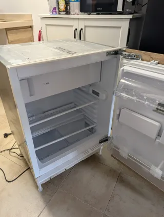 Nevera Integrable Bajo Encimera 60cm