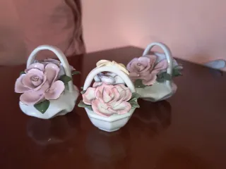 Cestillos decorativos con flores