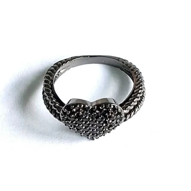 Anillo "Corazón negro".