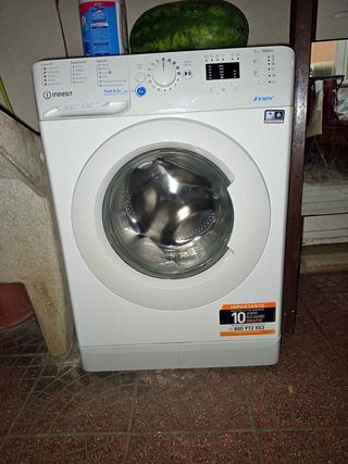 Lavatrice Indesit Innex 7kg 1000 giri