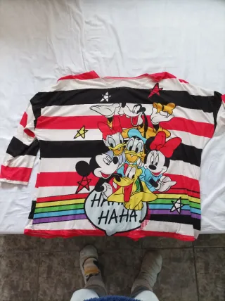 Camiseta Mickey y Minnie Rayas
