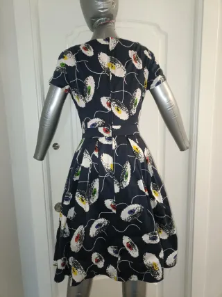 Vestido estampado floral negro