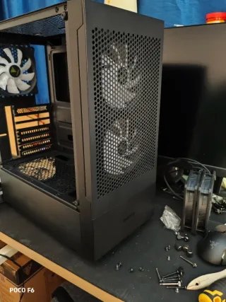 Caja case torre ATX GAMDIAS