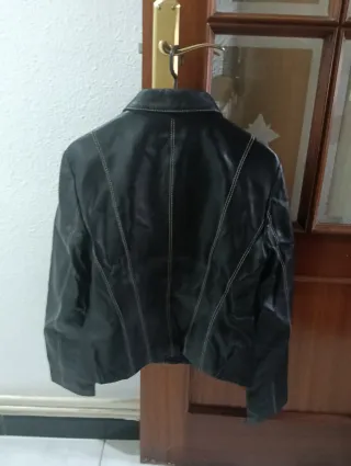 Chaqueta Piel Mango Talla L (38/40)