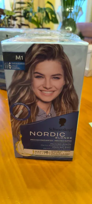 Schwarzkopf Nordic Blonde Tinte M1